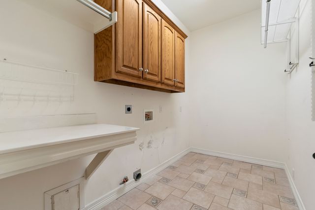 1219 Winding Brook Drive, Garland, TX 75044