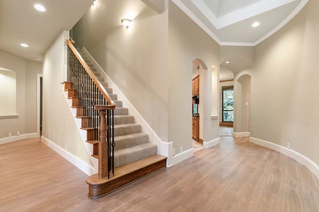 1219 Winding Brook Drive, Garland, TX 75044