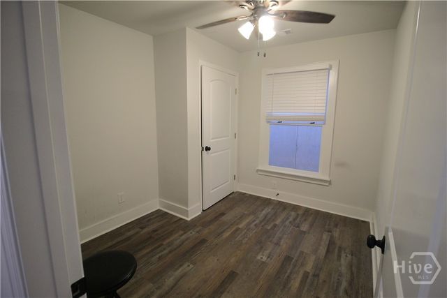 724 W Victory Drive B, Savannah, GA 31405