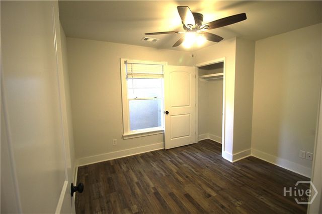 724 W Victory Drive B, Savannah, GA 31405