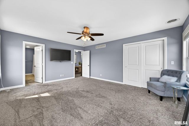 1520 W Harborway Drive, Chillicothe, IL 61523