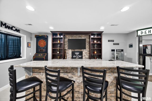 1520 W Harborway Drive, Chillicothe, IL 61523