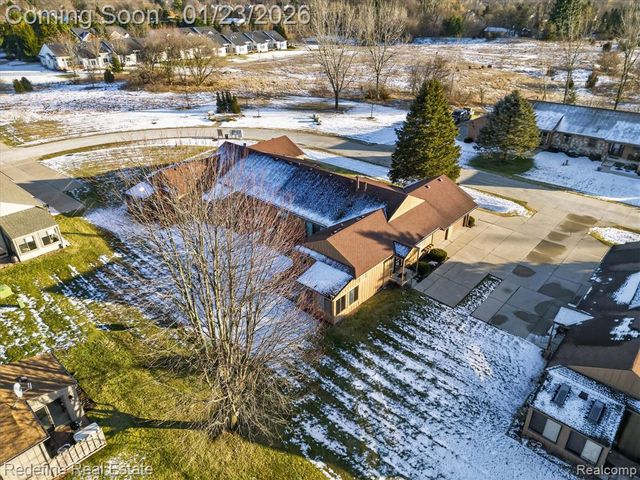 12355 Nantucket Drive, South Lyon, MI 48178