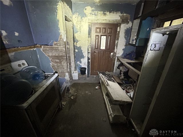 3851 Carroll Avenue, Harrison Twp, OH 45405