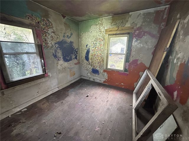 3851 Carroll Avenue, Harrison Twp, OH 45405