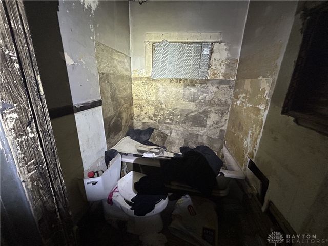 3851 Carroll Avenue, Harrison Twp, OH 45405