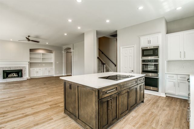 1270 Lakeway Drive, Southlake, TX 76092