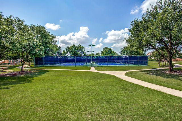 1270 Lakeway Drive, Southlake, TX 76092