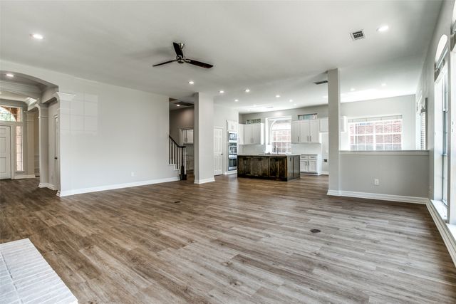 1270 Lakeway Drive, Southlake, TX 76092