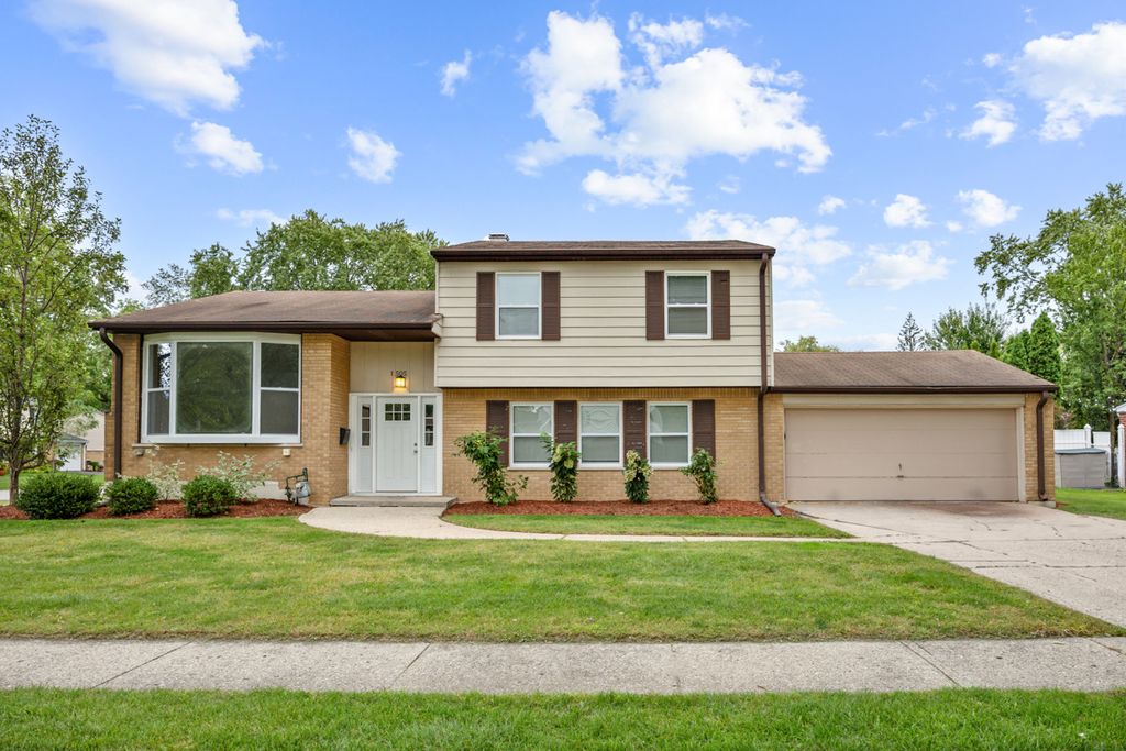 1505 E Michele Drive, Palatine, IL 60074 — photo 2