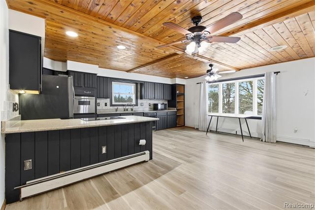 7261 Hashley Road, Manchester, MI 48158