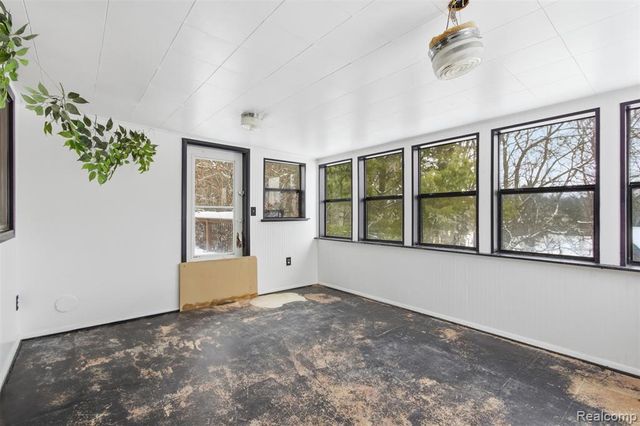 7261 Hashley Road, Manchester, MI 48158