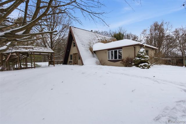 7261 Hashley Road, Manchester, MI 48158