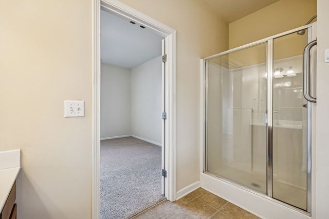 1529 Goldfinch Cir, Hermitage, TN 37076