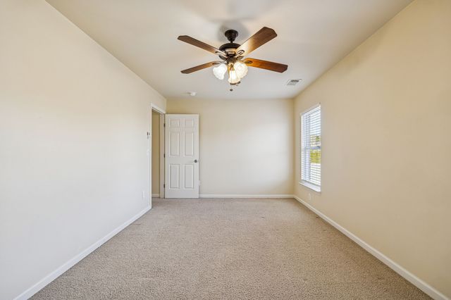 1529 Goldfinch Cir, Hermitage, TN 37076