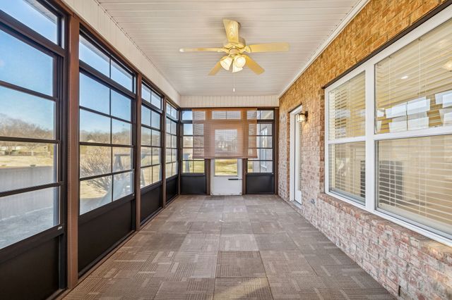 1529 Goldfinch Cir, Hermitage, TN 37076