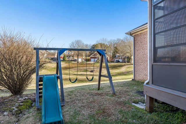 1529 Goldfinch Cir, Hermitage, TN 37076