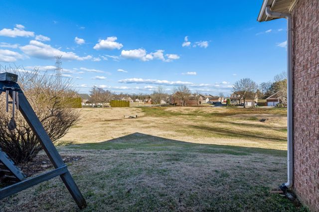 1529 Goldfinch Cir, Hermitage, TN 37076