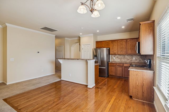 1529 Goldfinch Cir, Hermitage, TN 37076