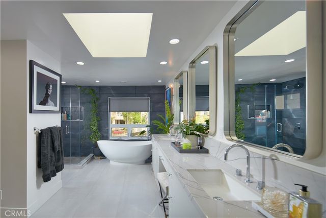 500 Harbor Island Drive, Newport Beach, CA 92660
