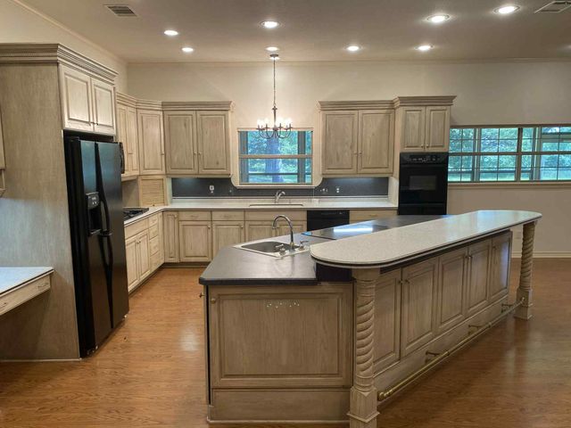 5304 Cedar Creek Drive, Kemp, TX 75143