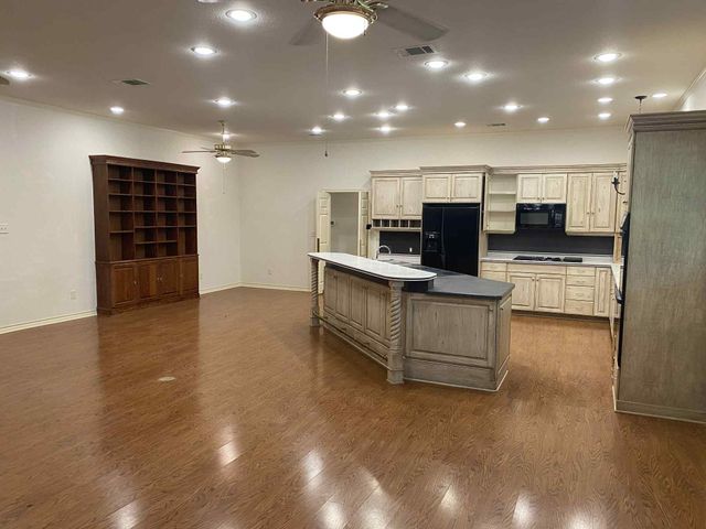 5304 Cedar Creek Drive, Kemp, TX 75143