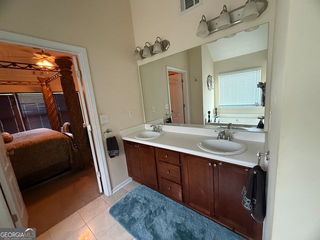 1214 Little Hampton Drive, Lawrenceville, GA 30045