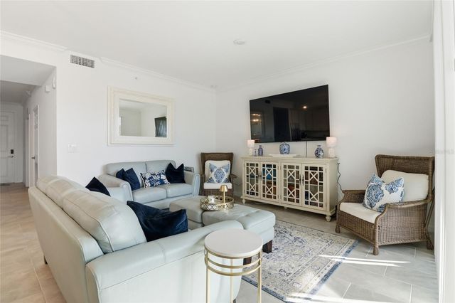 18028 GAWTHROP DRIVE 202, Bradenton, FL 34211