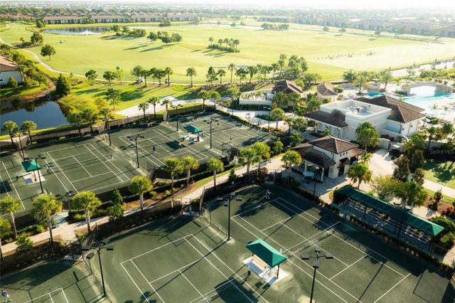 18028 GAWTHROP DRIVE 202, Bradenton, FL 34211