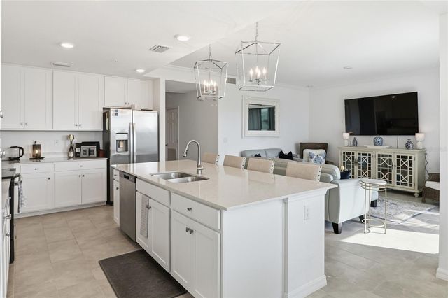 18028 GAWTHROP DRIVE 202, Bradenton, FL 34211