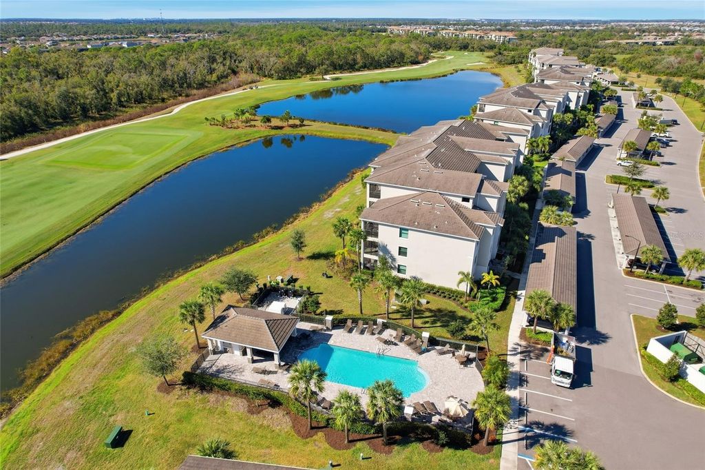 Image 26 of property listing at 18028 GAWTHROP DRIVE 202, Bradenton, FL 34211