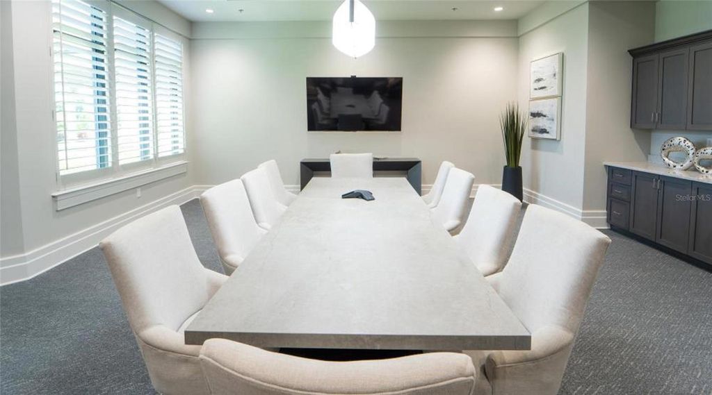 Image 34 of property listing at 18028 GAWTHROP DRIVE 202, Bradenton, FL 34211