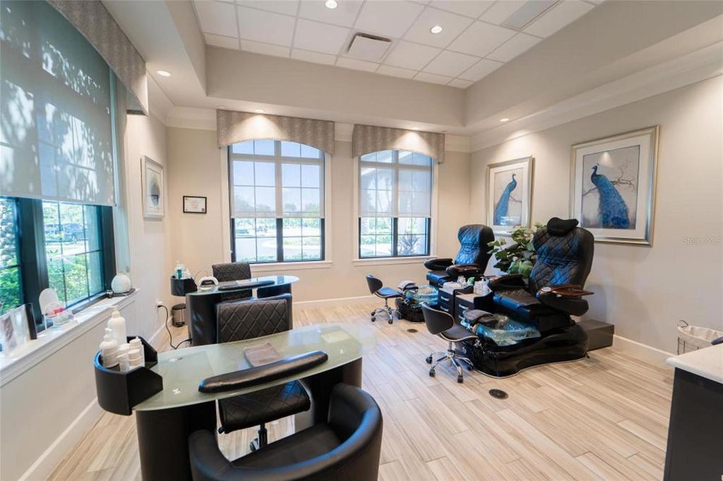 Image 51 of property listing at 18028 GAWTHROP DRIVE 202, Bradenton, FL 34211