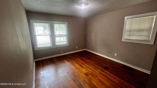 3110 Peterson Drive, Jackson, MS 39212