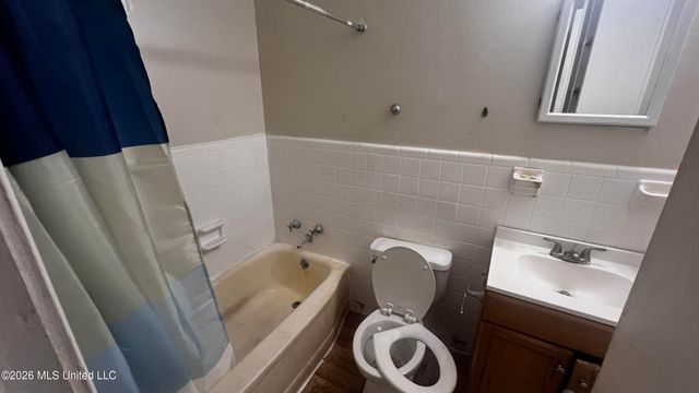 3110 Peterson Drive, Jackson, MS 39212