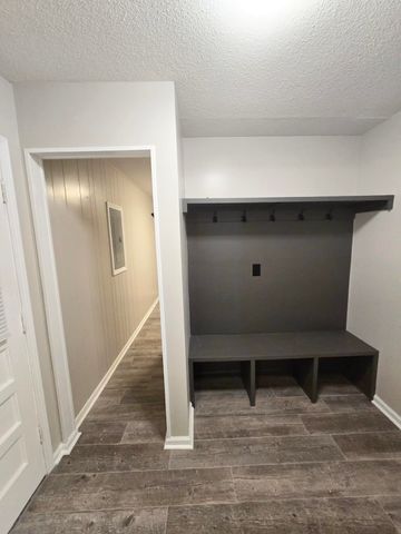 5388 HEBRON DR, Memphis, TN 38116