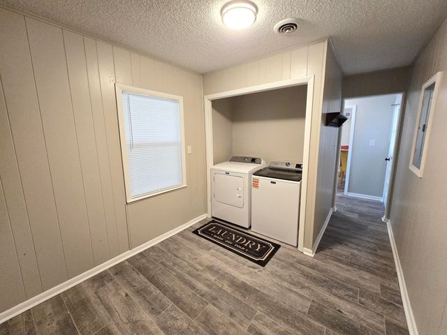 5388 HEBRON DR, Memphis, TN 38116