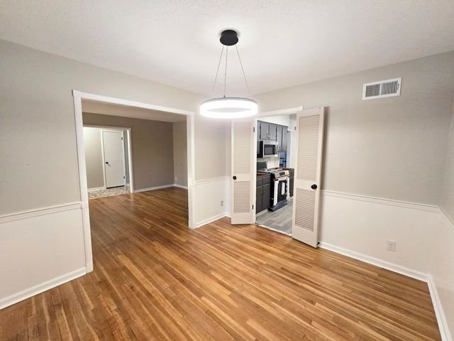 5388 HEBRON DR, Memphis, TN 38116