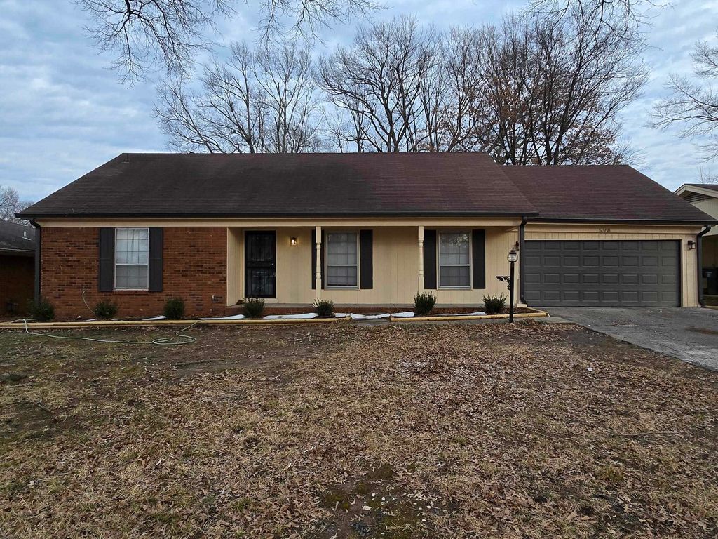 5388 HEBRON DR, Memphis, TN 38116