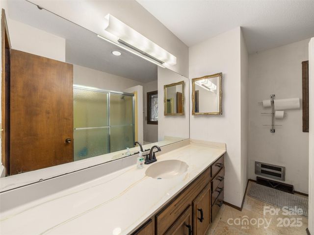 274 Whetstone Gap Road, Lake Toxaway, NC 28747