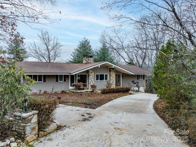 274 Whetstone Gap Road, Lake Toxaway, NC 28747
