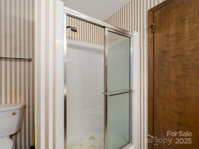 274 Whetstone Gap Road, Lake Toxaway, NC 28747