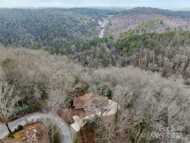 274 Whetstone Gap Road, Lake Toxaway, NC 28747