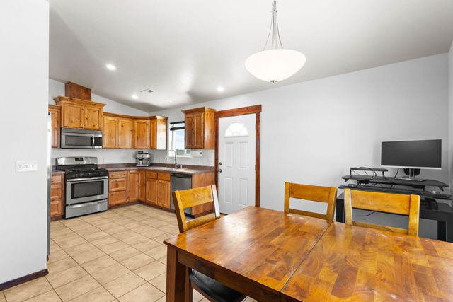 1368 Bluejay Circle, Farmington, NM 87401