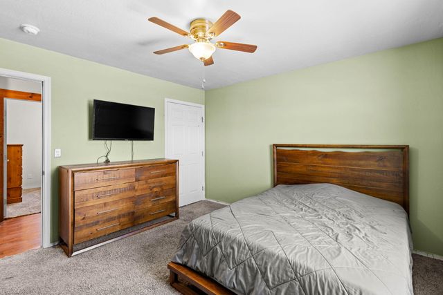 1368 Bluejay Circle, Farmington, NM 87401