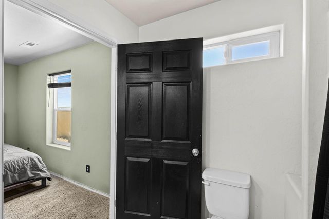 1368 Bluejay Circle, Farmington, NM 87401