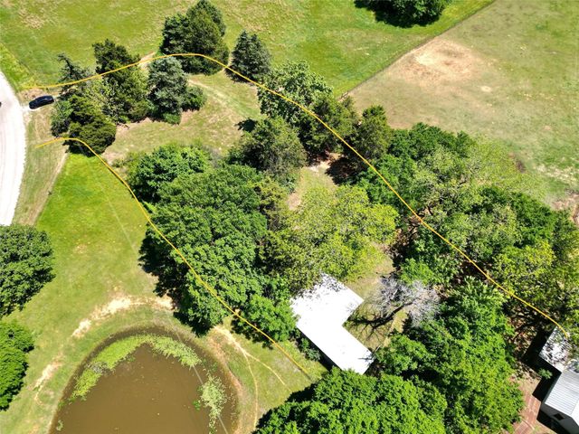 1941 County Road 223, Collinsville, TX 76233
