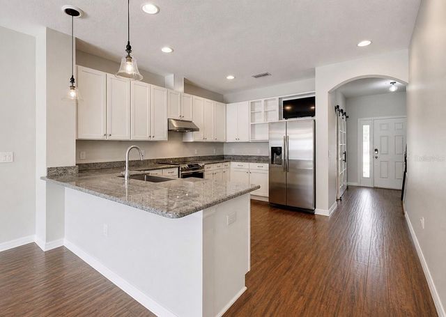 13101 DONE GROVEN DRIVE, Dover, FL 33527
