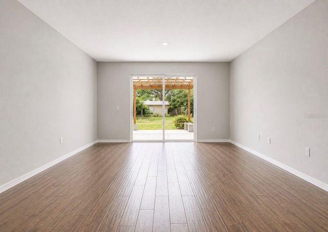 13101 DONE GROVEN DRIVE, Dover, FL 33527