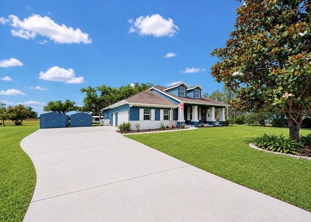 13101 DONE GROVEN DRIVE, Dover, FL 33527